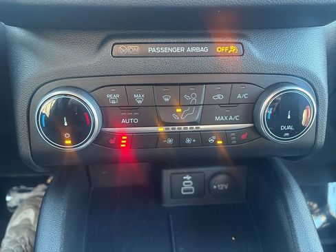 Used 2024 Ford Escape ST-Line image 28