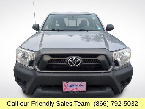 Used 2015 Toyota Tacoma 4x4 Access Cab w/ Convenience Package image 10