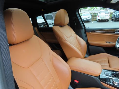 Used 2021 BMW X4 xDrive30i w/ Executive Package AWD/4WD image 33
