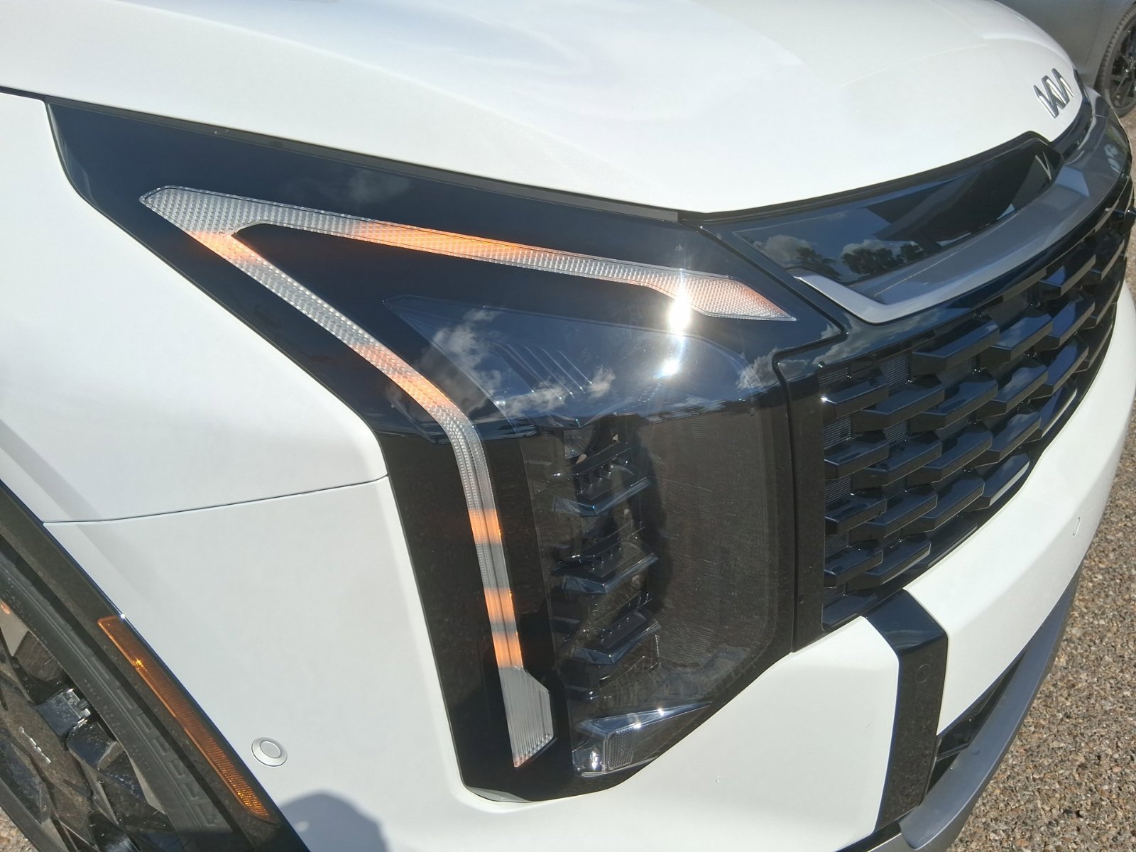 New 2026 Kia Sportage SX FWD image 8