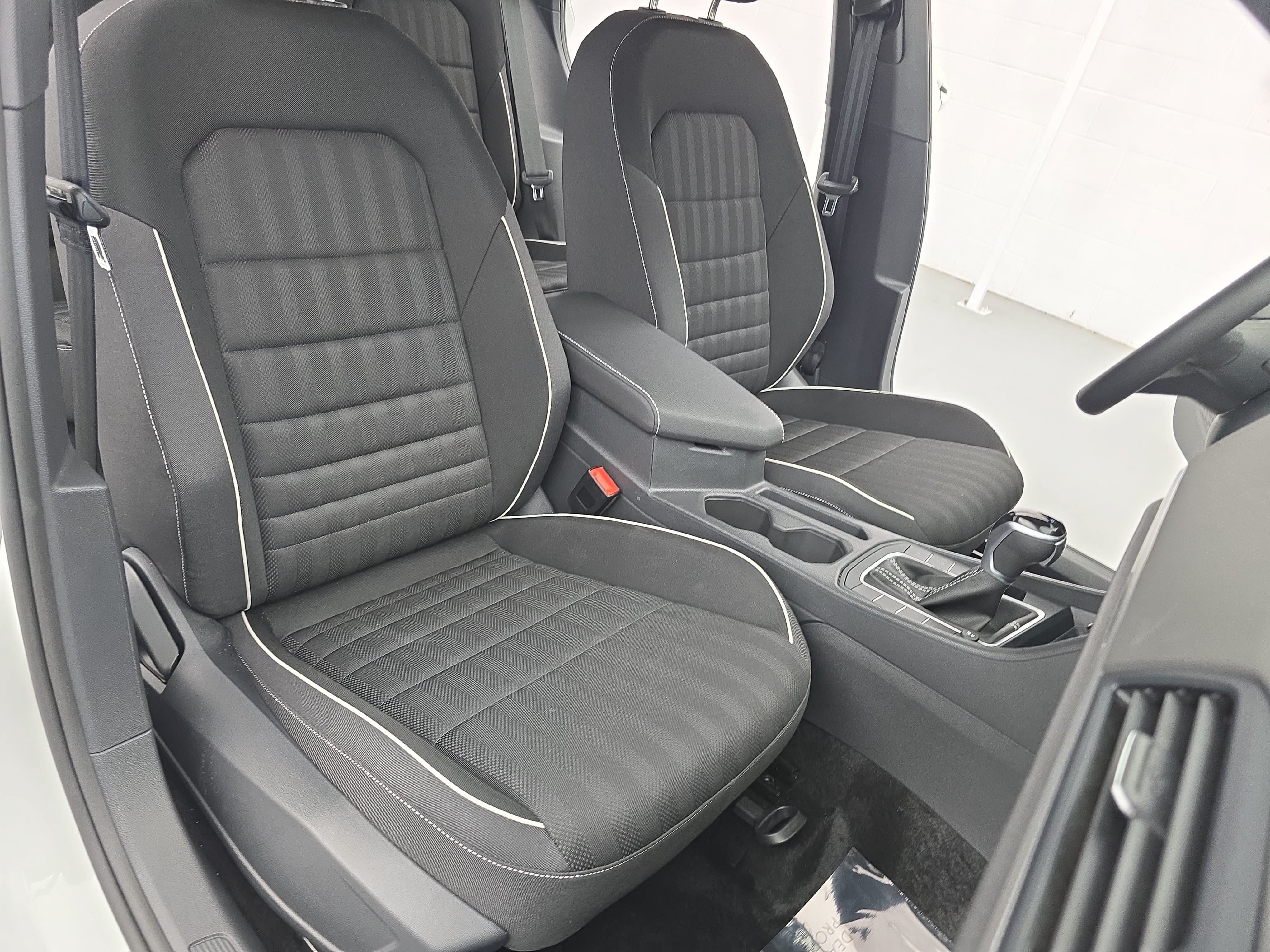 Certified 2024 Volkswagen Jetta Sport FWD image 10