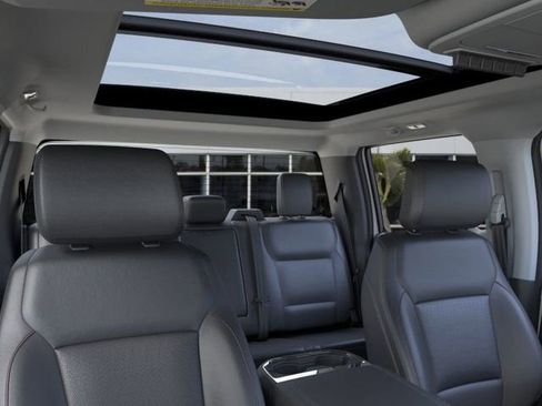 New 2026 Ford F250 Lariat w/ Black Appearance Package image 22