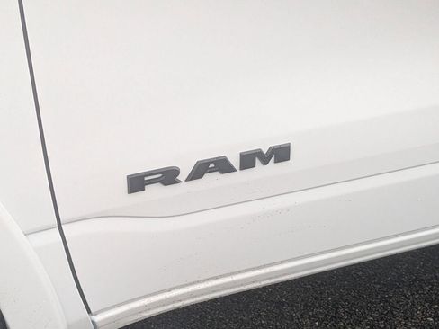 New 2026 RAM 1500 Big Horn AWD/4WD image 10
