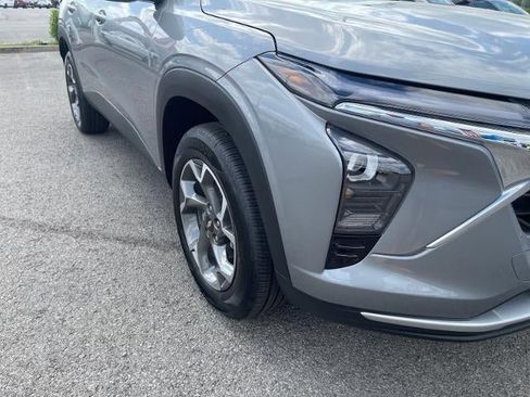 New 2026 Chevrolet Trax LT FWD image 20