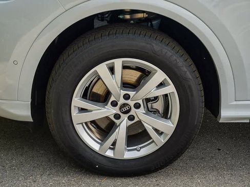New 2025 Audi Q5 Premium w/ Convenience Package image 10