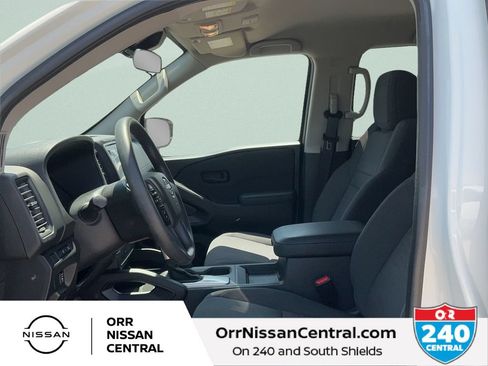 Used 2024 Nissan Frontier S w/ Technology Package RWD image 17