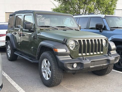 Used 2022 Jeep Wrangler Unlimited Sport image 3