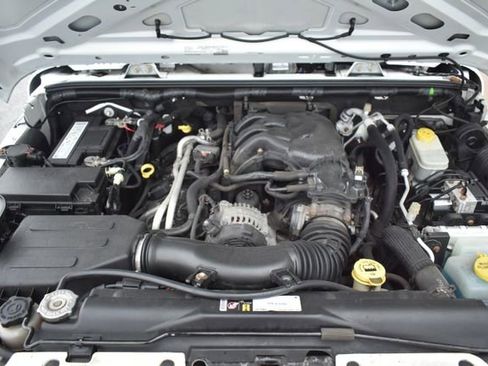 Used 2016 Jeep Wrangler Sport w/ Quick Order Package 24S image 33