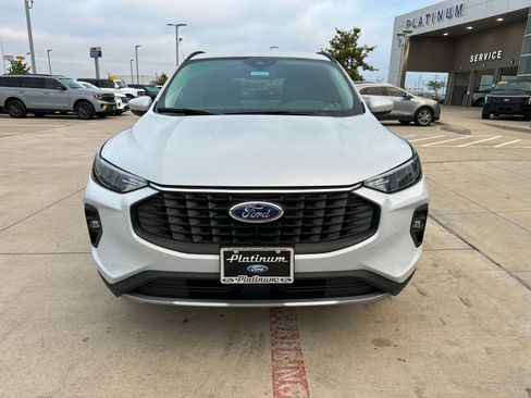 New 2026 Ford Escape SE image 8