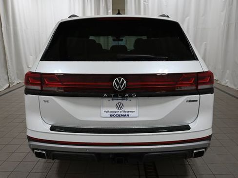 New 2026 Volkswagen Atlas Peak Edition AWD/4WD image 12