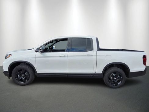 New 2026 Honda Ridgeline Black Edition image 4