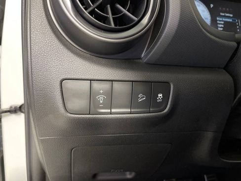 Used 2022 Hyundai Kona N Line image 30