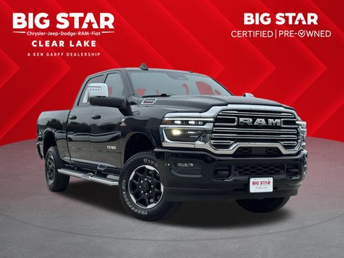 Used 2025 RAM 2500 Laramie AWD/4WD image 1
