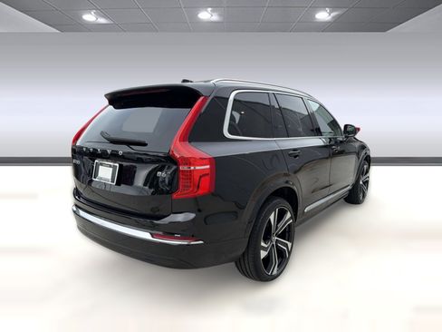 Used 2024 Volvo XC90 B6 Ultimate AWD/4WD image 9