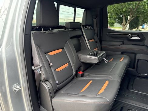 Certified 2025 GMC Sierra 1500 AT4 w/ AT4 Premium Package AWD/4WD image 54