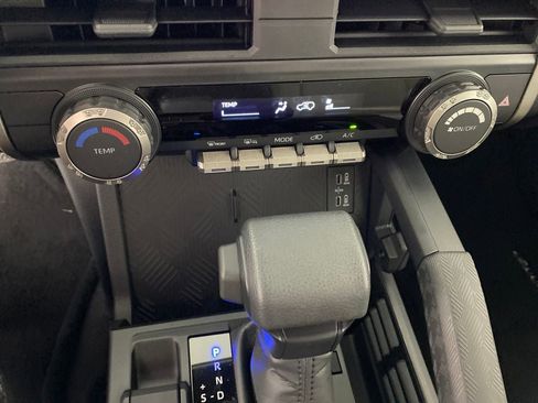 New 2025 Toyota 4Runner SR5 image 15