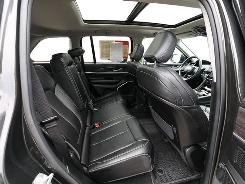 Used 2023 Jeep Grand Cherokee 4WD 4xe image 23