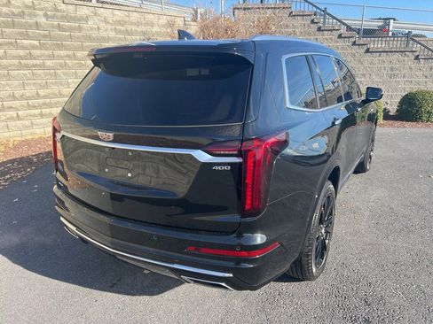 Used 2023 Cadillac XT6 Premium Luxury w/ Technology Package image 10
