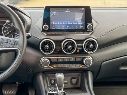 Used 2024 Nissan Sentra SV image 22