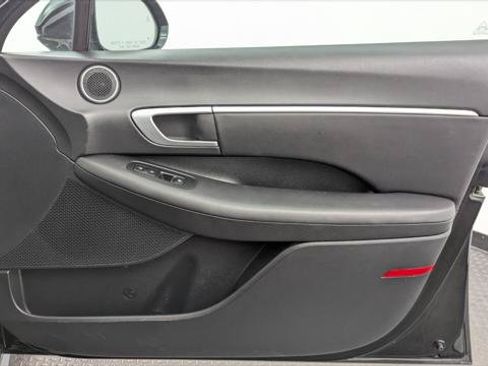 Used 2025 Hyundai Sonata SEL FWD image 22