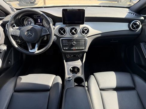 Used 2017 Mercedes-Benz GLA 250 4MATIC image 13