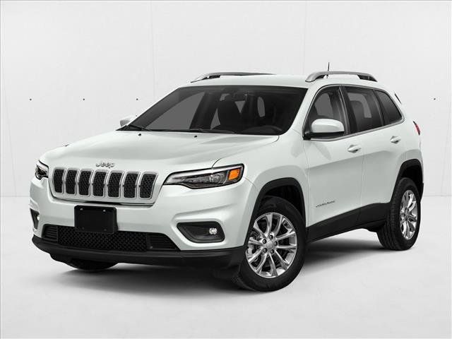 Used 2019 Jeep Cherokee Latitude Plus FWD image 1