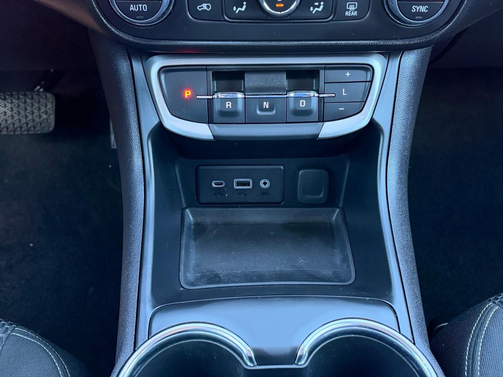 Used 2024 GMC Terrain SLE w/ Driver Convenience Package AWD/4WD image 11