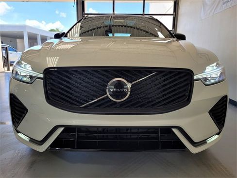 New 2026 Volvo XC60 B5 Core w/ Protection Package Premier image 13