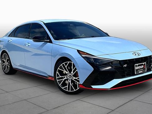 Used 2023 Hyundai Elantra N FWD image 3