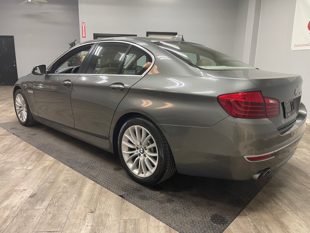Used 2014 BMW 528i Sedan RWD image 11