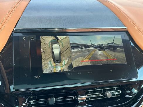 New 2026 Aston Martin DBX 707 image 22