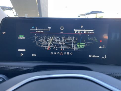 Used 2024 Nissan Ariya FWD image 34