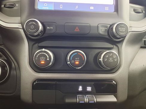 Used 2022 RAM 1500 Big Horn AWD/4WD image 20