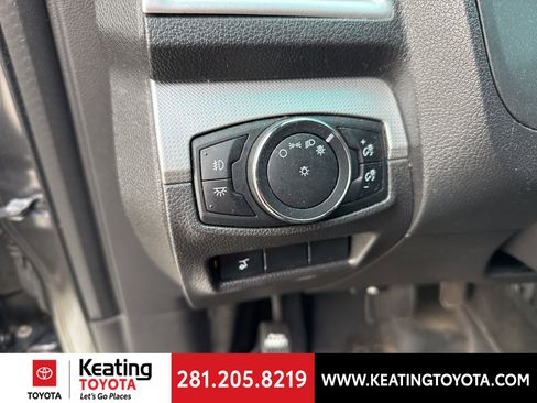 Used 2015 Ford Explorer XLT w/ Equipment Group 202B image 13