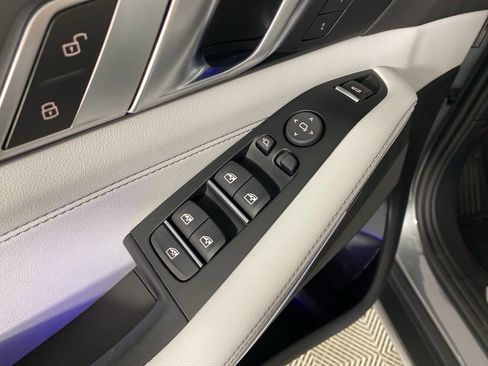 Certified 2024 BMW X5 xDrive40i w/ Premium Package image 10