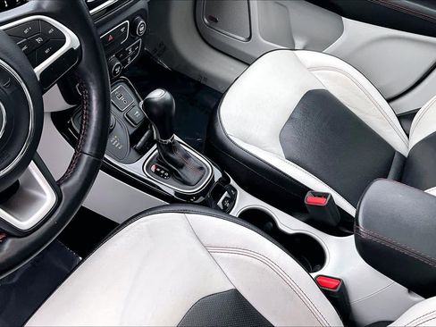 Used 2019 Jeep Compass Limited w/ Trailer Tow Group image 16