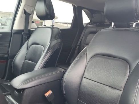 Used 2022 Ford Escape Titanium w/ Class II Trailer Tow Package image 12