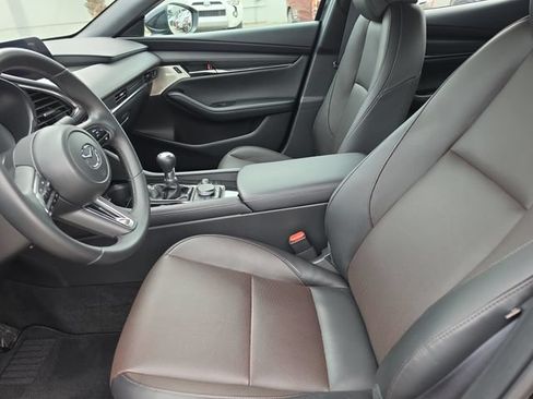 Certified 2026 MAZDA MAZDA3 2.5 S Hatchback w/ Premium Pkg FWD image 15