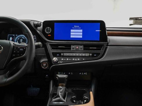 Used 2025 Lexus ES 300h F Sport w/ Accessory Package (Z1) FWD image 13
