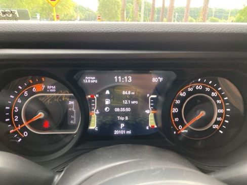 Used 2024 Jeep Wrangler Sport S image 30