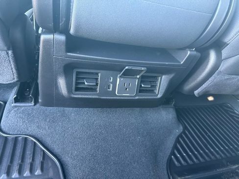 Used 2025 Chevrolet Silverado 1500 LT AWD/4WD image 23