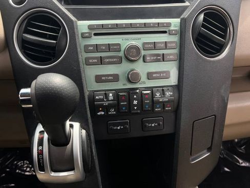 Used 2009 Honda Pilot EX-L image 23