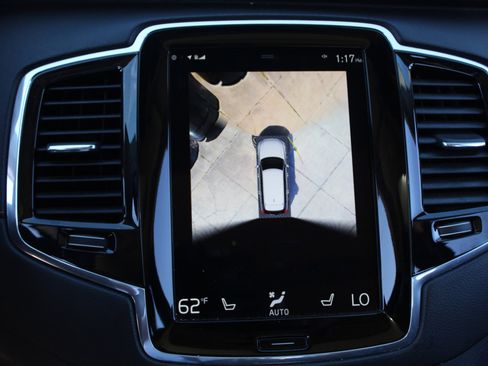 Used 2020 Volvo XC90 T6 Inscription w/ Protection Package Premier image 35