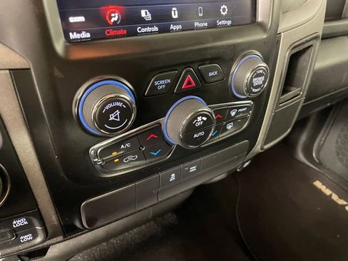 Used 2021 RAM 1500 Express w/ Wheel & Sound Group AWD/4WD image 8