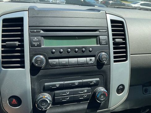Used 2015 Nissan Frontier S RWD image 16