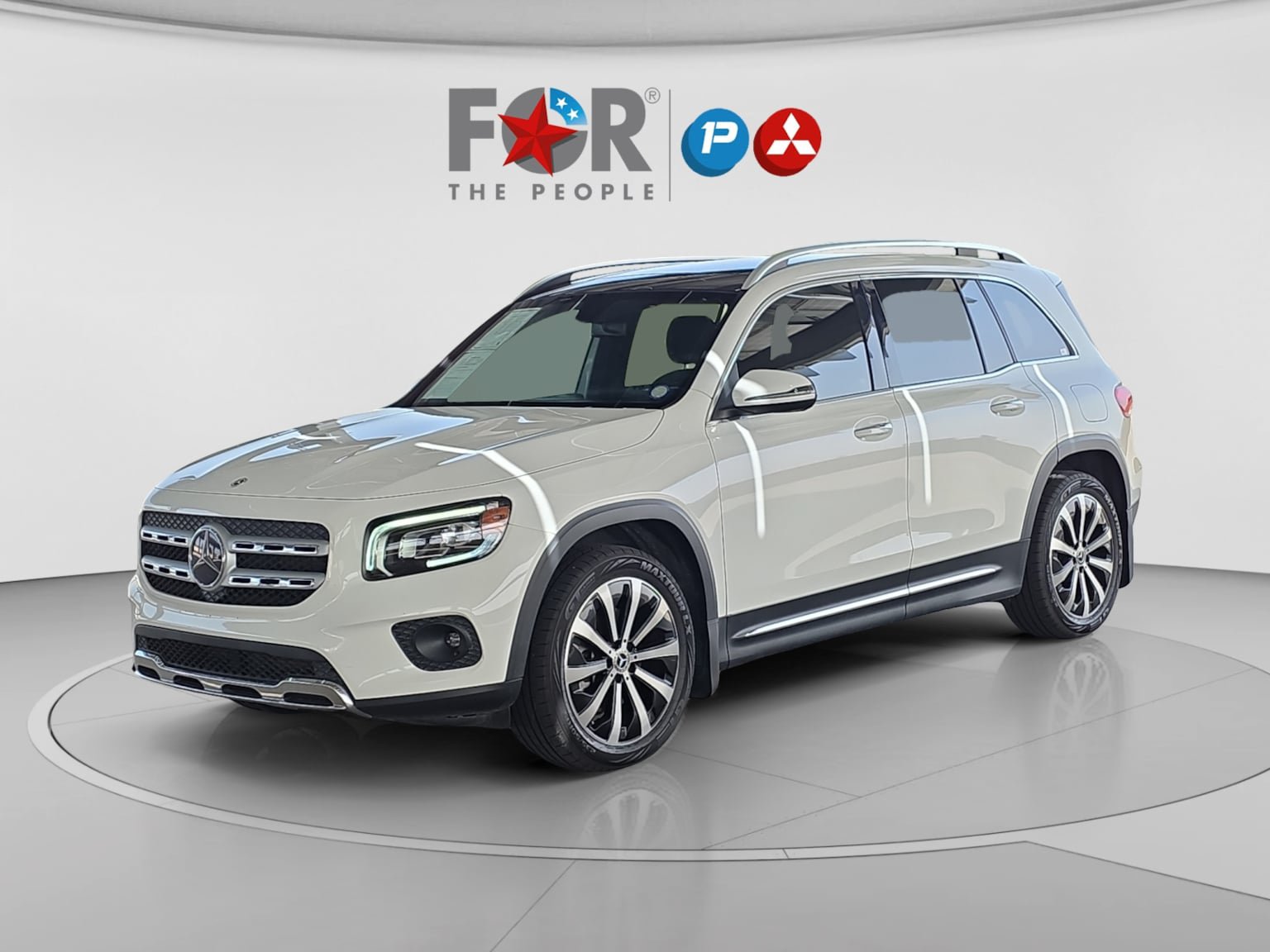 Used 2022 Mercedes-Benz GLB 250 4MATIC image 4
