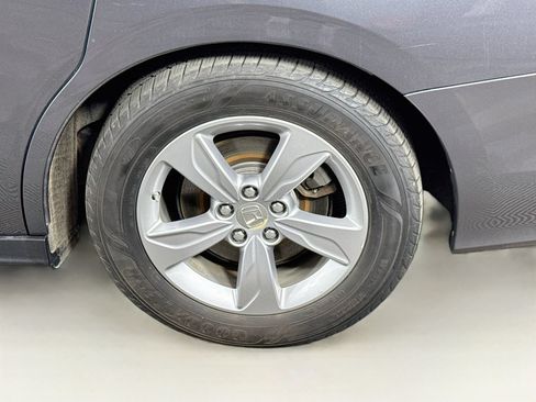 Used 2018 Honda Odyssey EX-L image 9