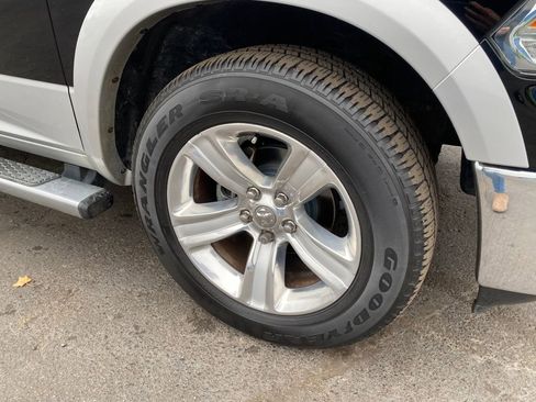 Used 2014 RAM 1500 Laramie w/ Convenience Group image 37