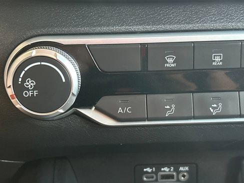 Used 2022 Nissan Altima 2.5 SV FWD image 27