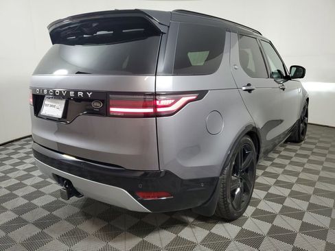 Used 2023 Land Rover Discovery Metropolitan Edition AWD/4WD image 6